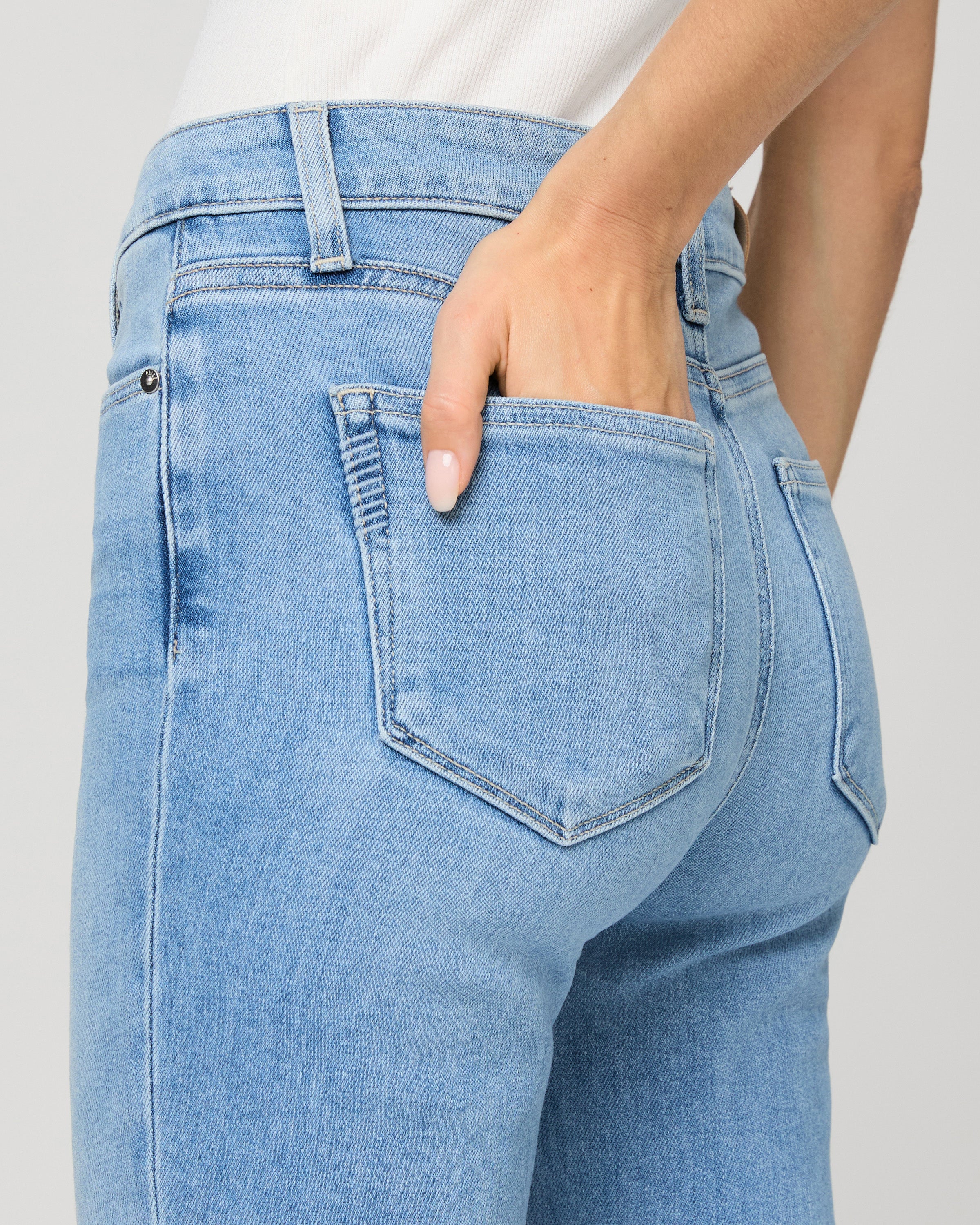 High Rise Manhattan 32 Inch Bootcut Jean - Vail - Image 5