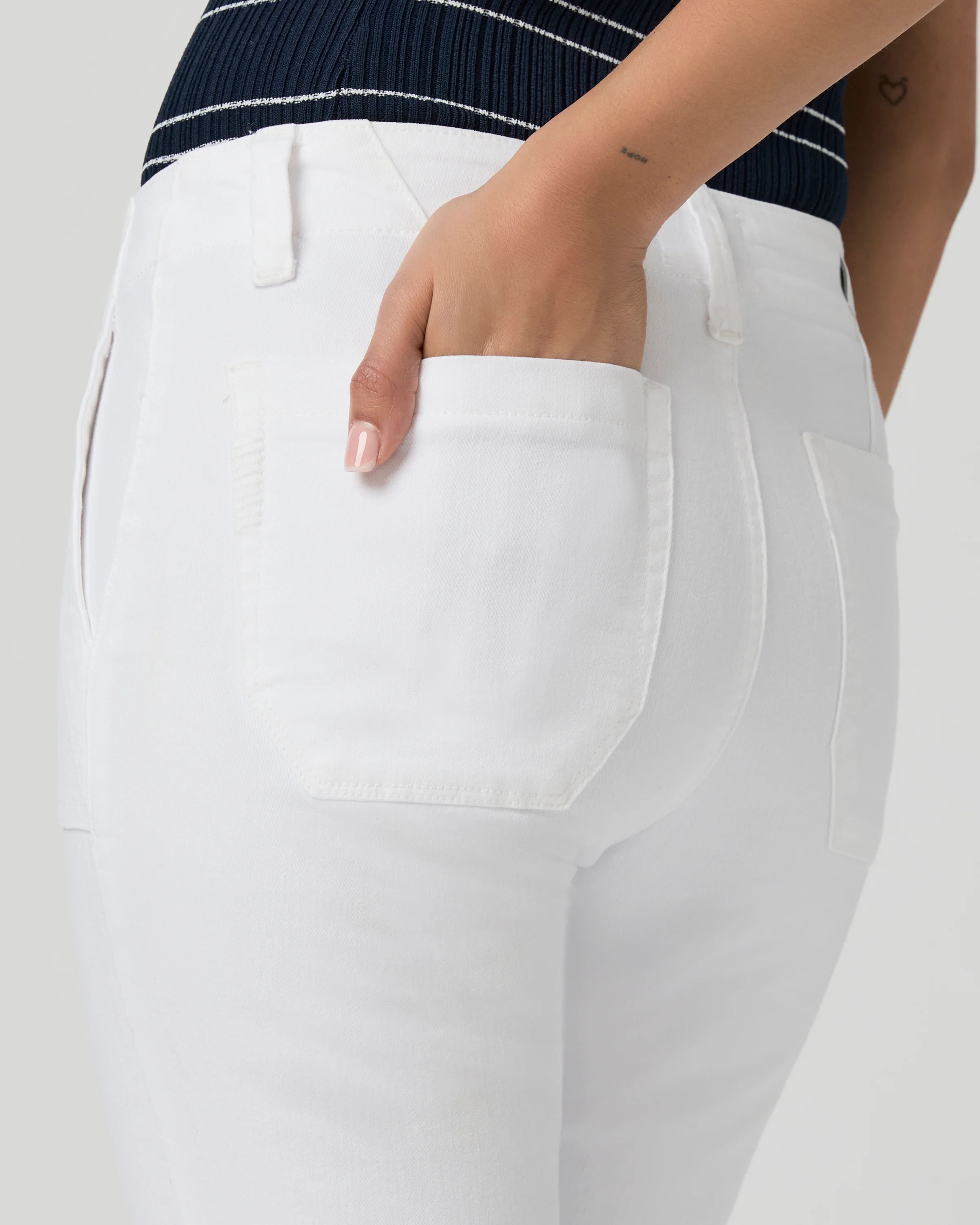 Mayslie Straight Ankle Pant - Crisp White - Image 5