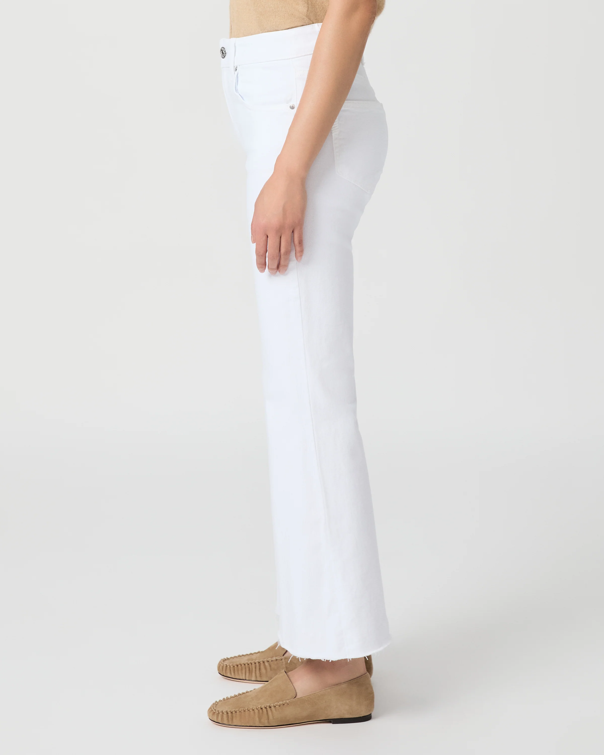 Marlow Skimmer Petite Flare Jean - Crisp White - Image 3