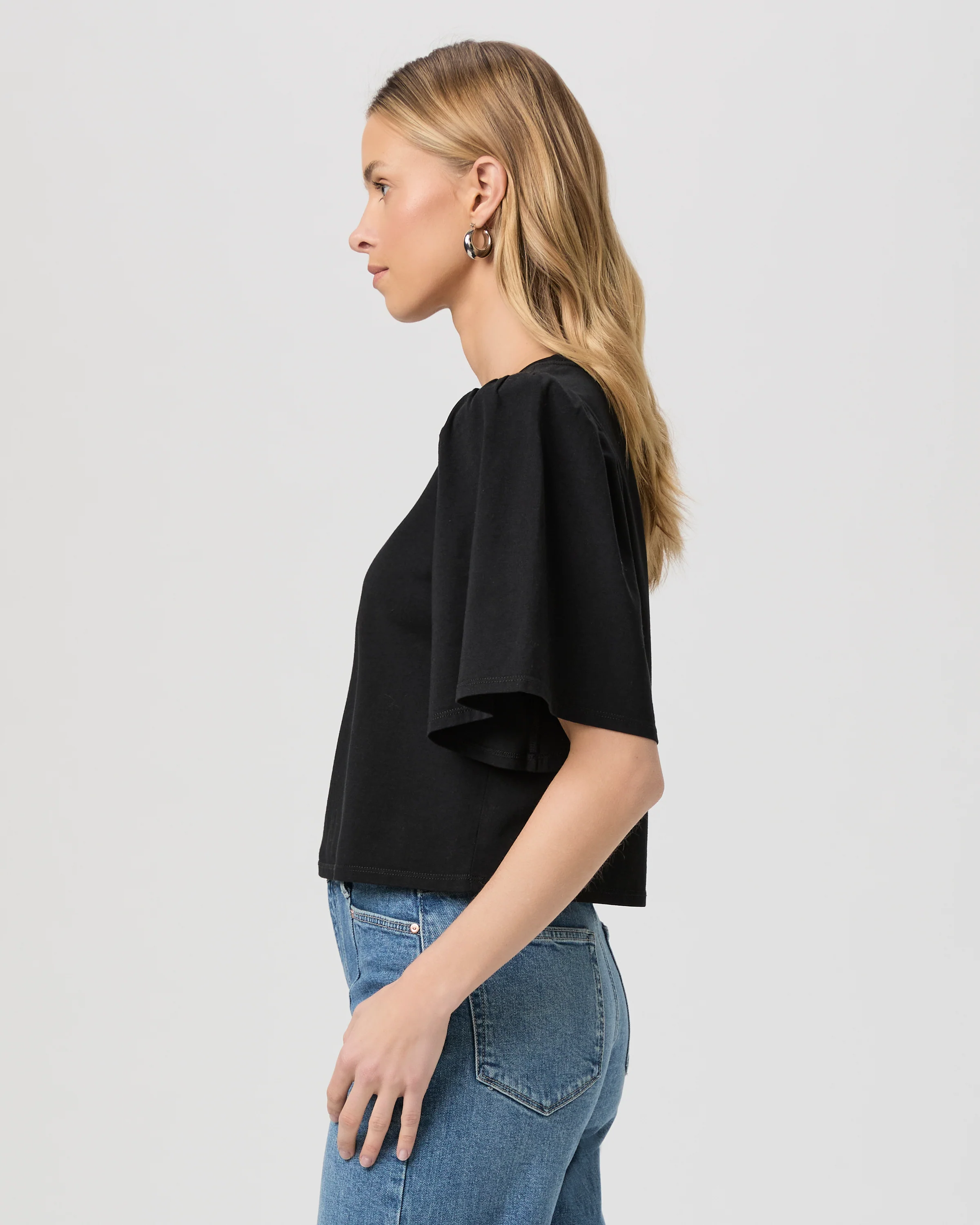 Sigrid Tee - Black - Image 4